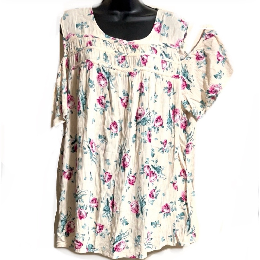 🎉SALE🎉🌺LANE BRYANT Floral Cold Shoulder Top🌺